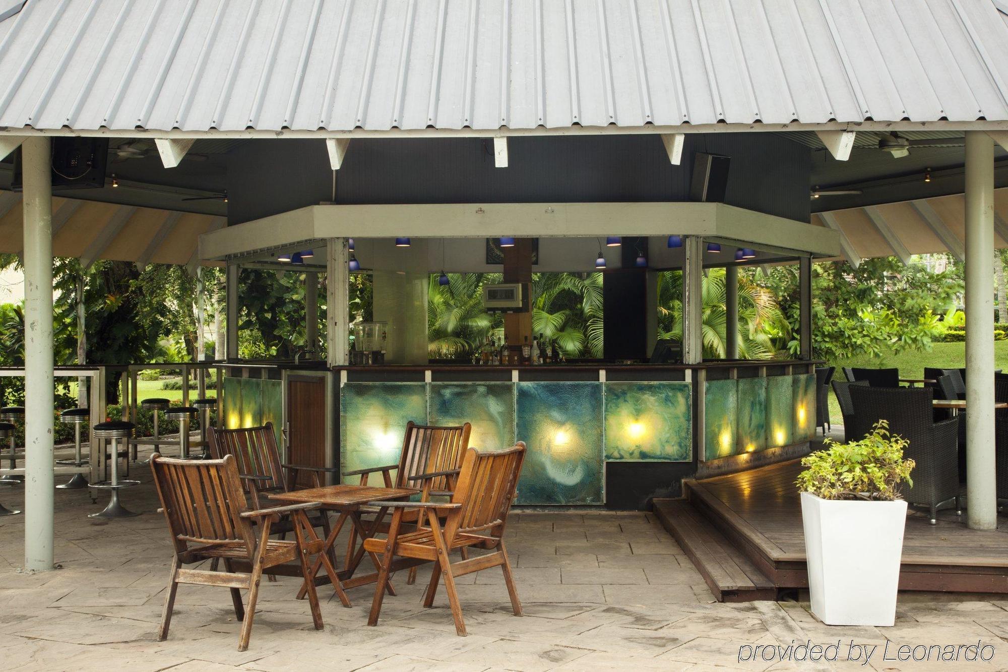 Holiday Inn & Suites Port Moresby By Ihg Ngoại thất bức ảnh