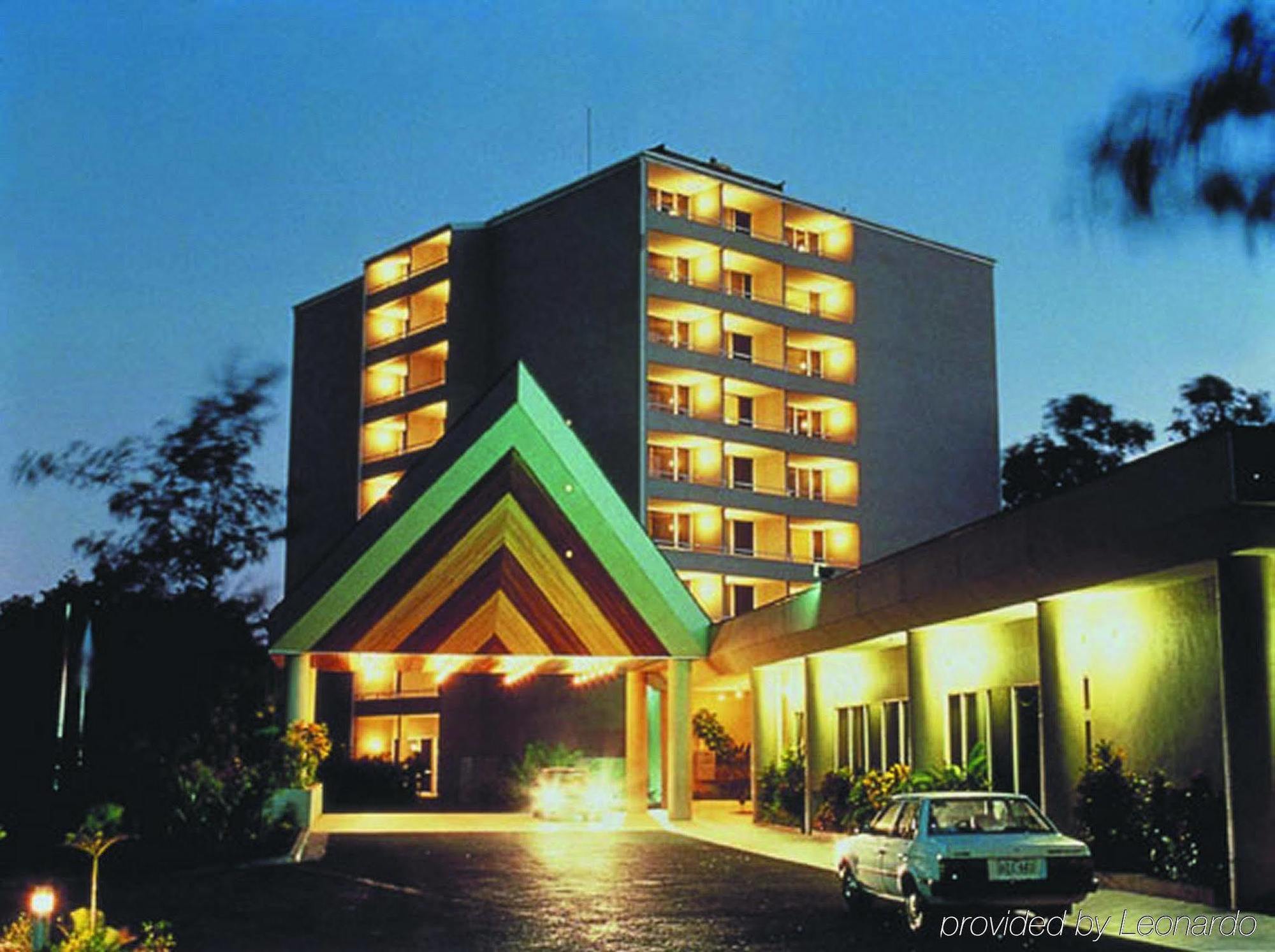 Holiday Inn & Suites Port Moresby By Ihg Ngoại thất bức ảnh