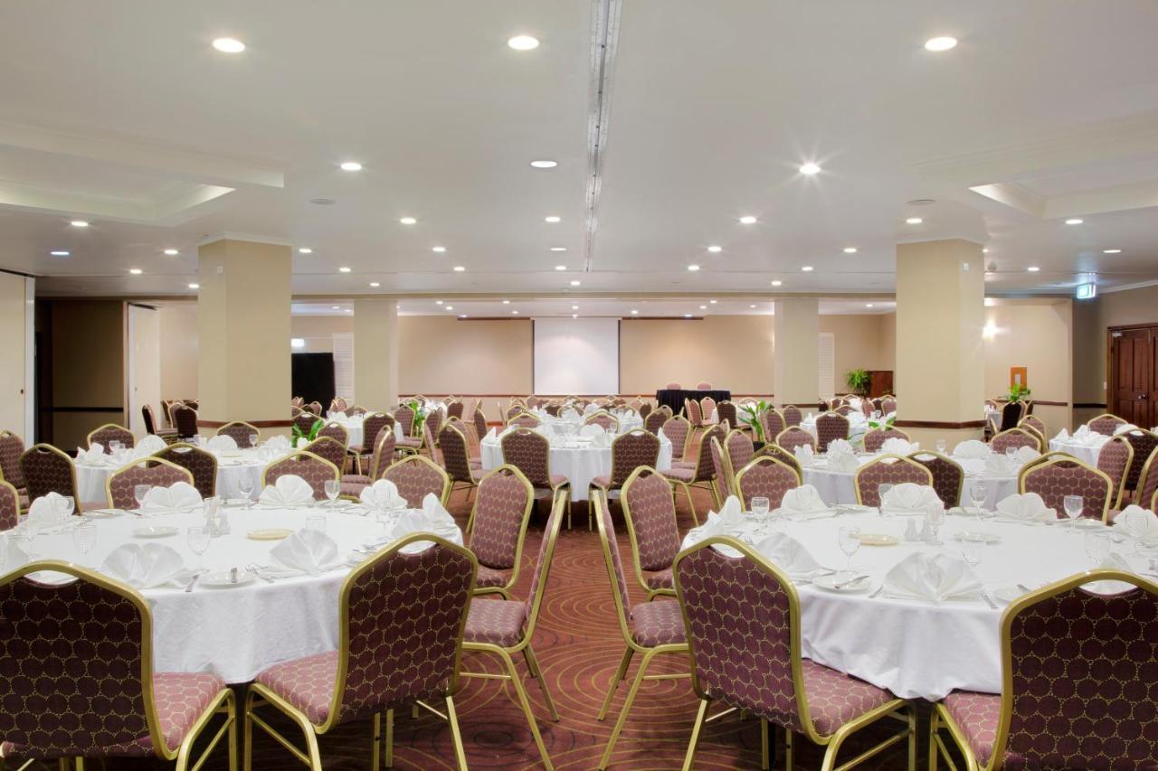Holiday Inn & Suites Port Moresby By Ihg Ngoại thất bức ảnh