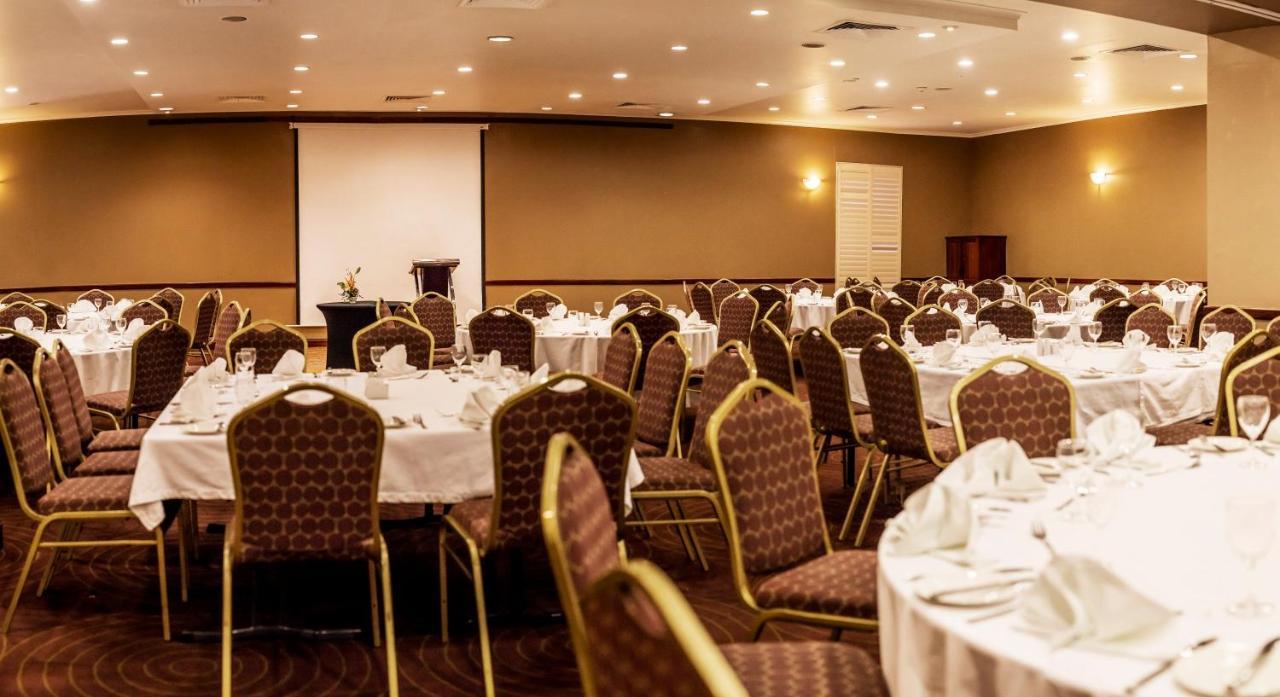 Holiday Inn & Suites Port Moresby By Ihg Ngoại thất bức ảnh