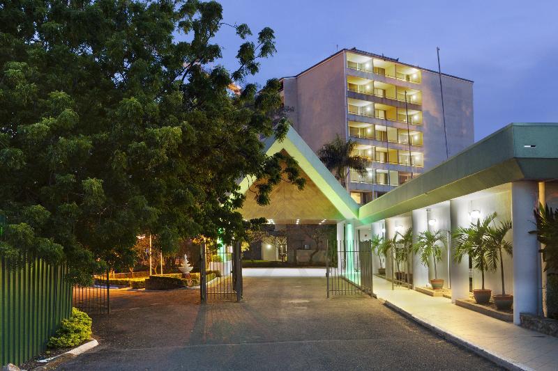 Holiday Inn & Suites Port Moresby By Ihg Ngoại thất bức ảnh